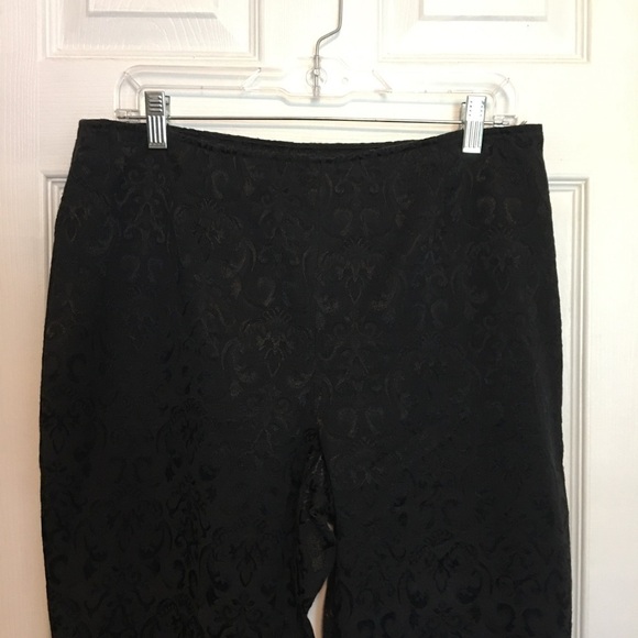 Cambridge Dry Goods pants sz 10. Tone on tone detail. Side zipper. - Picture 3 of 8